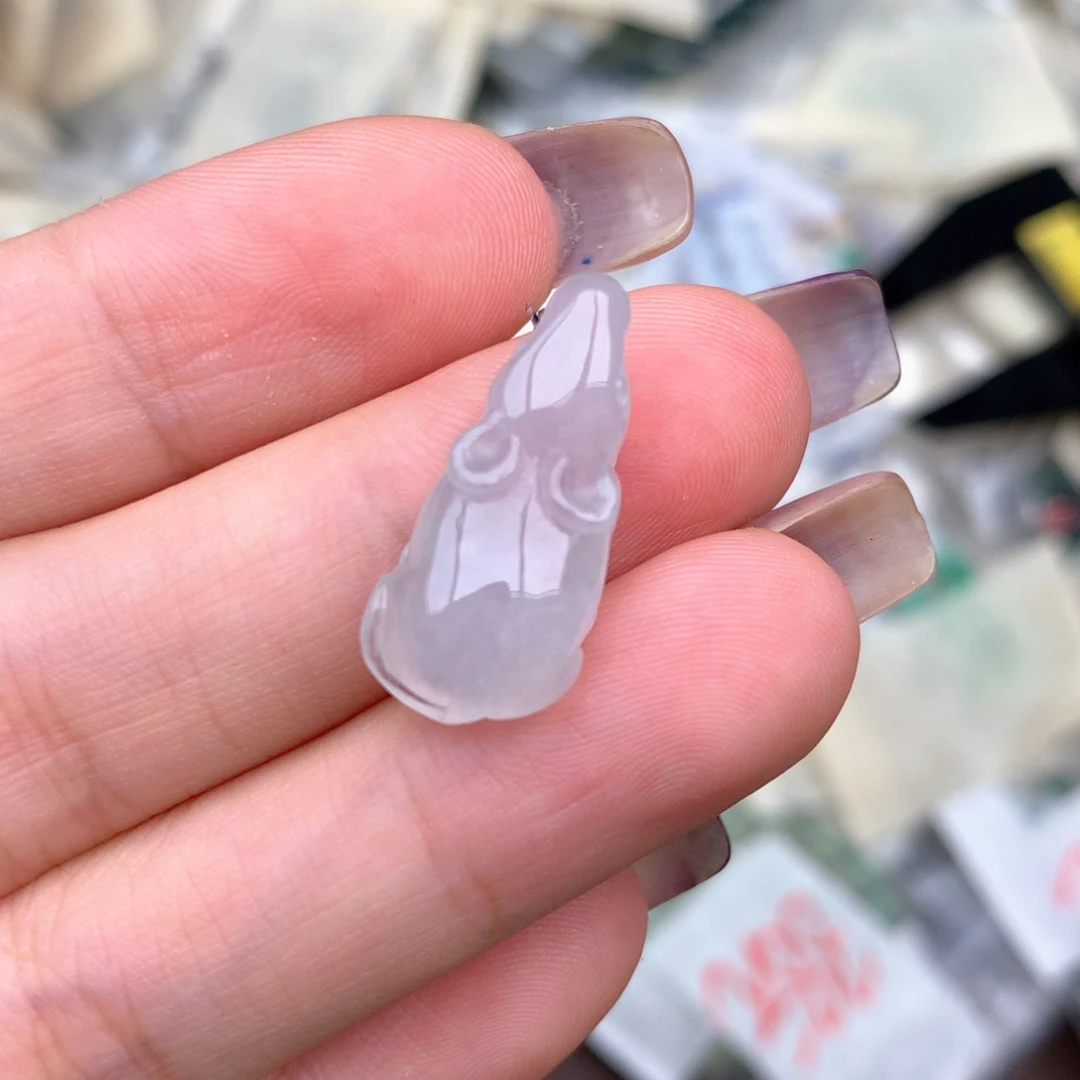 未镶嵌挂件翡翠….