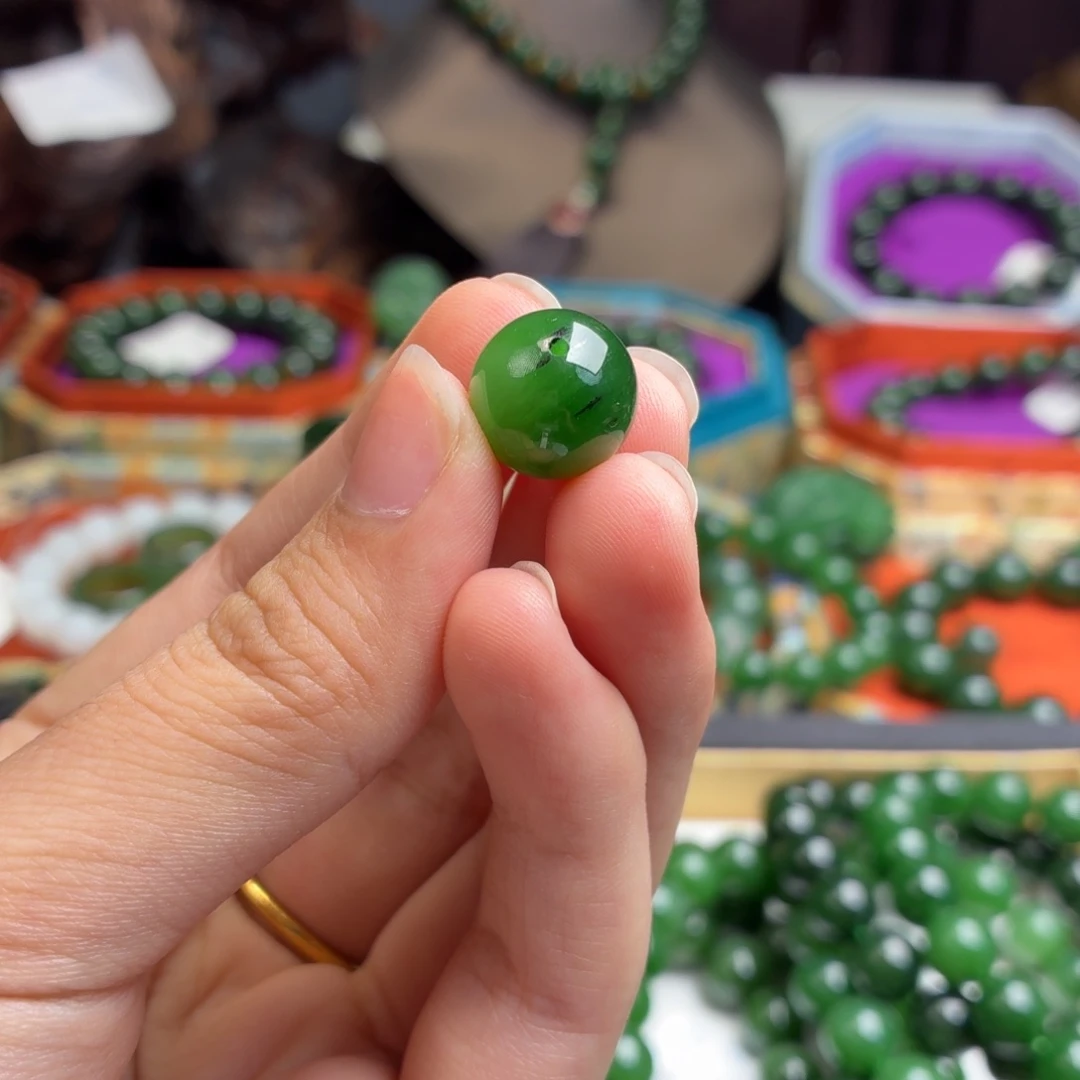 和田玉（碧玉）未镶嵌珠宝半成品