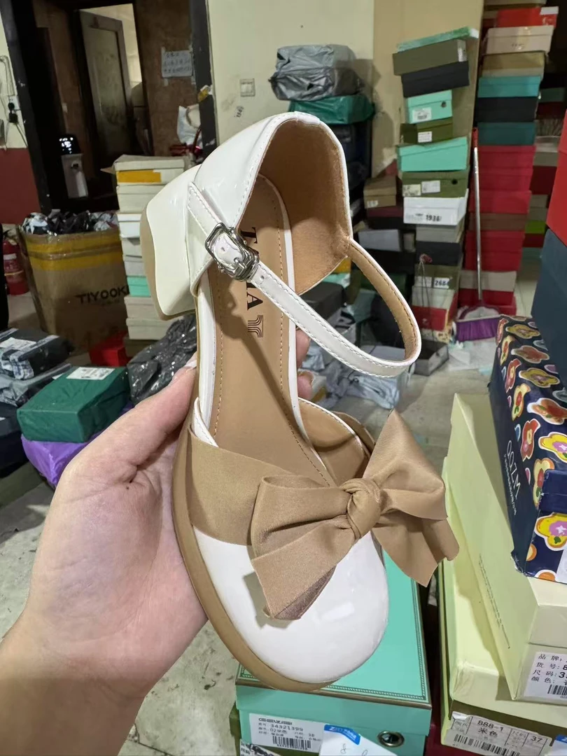 70837001K  夏季新款蝴蝶结百搭包头后空凉鞋