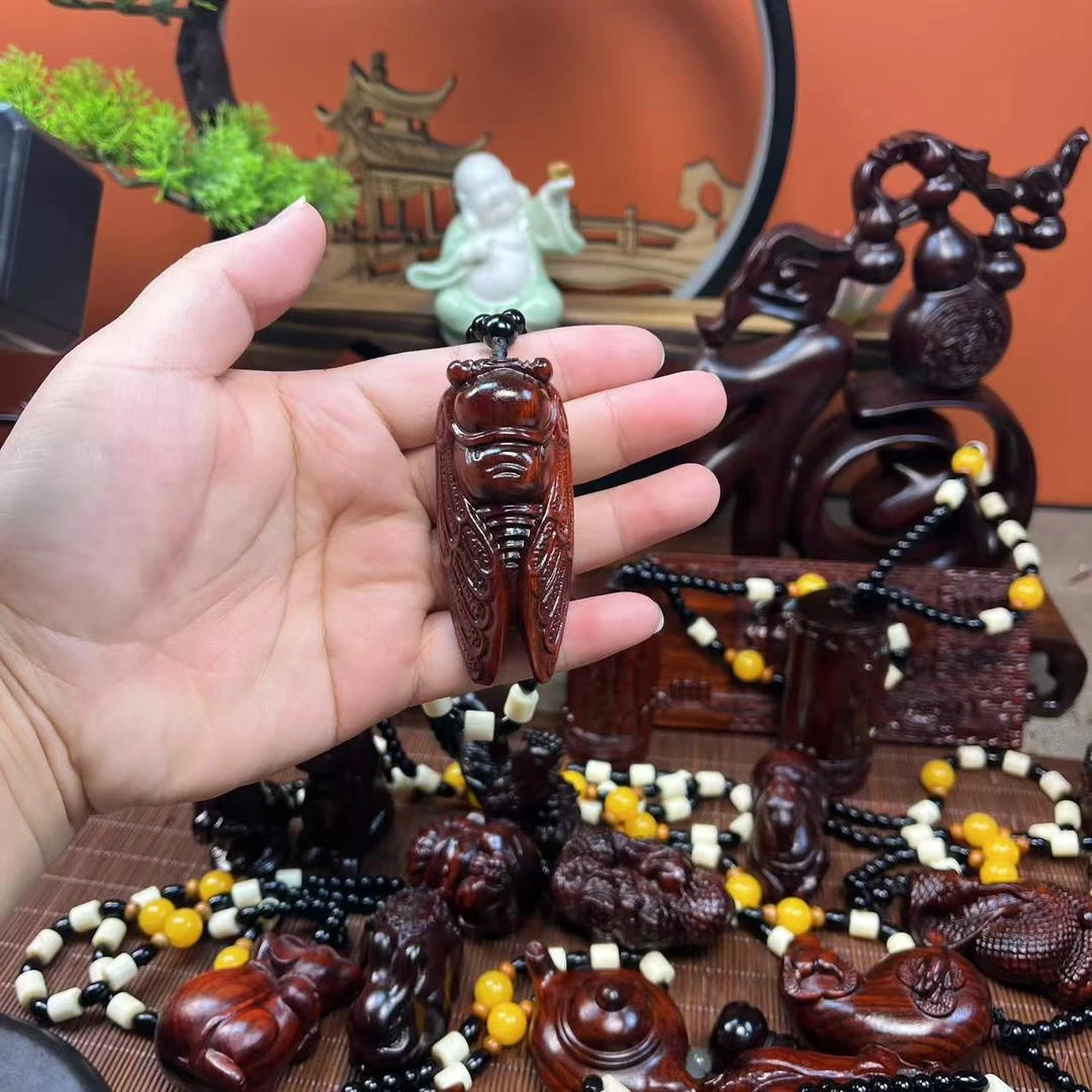 紫檀木【一鸣惊人】手把件木雕把件