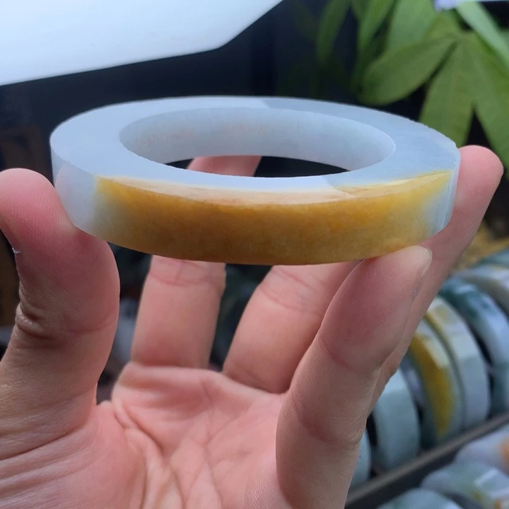 未镶嵌手镯定制翡翠定制手镯