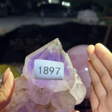【闪购商品】未镶嵌大型摆件（非配饰）水晶玄****者
