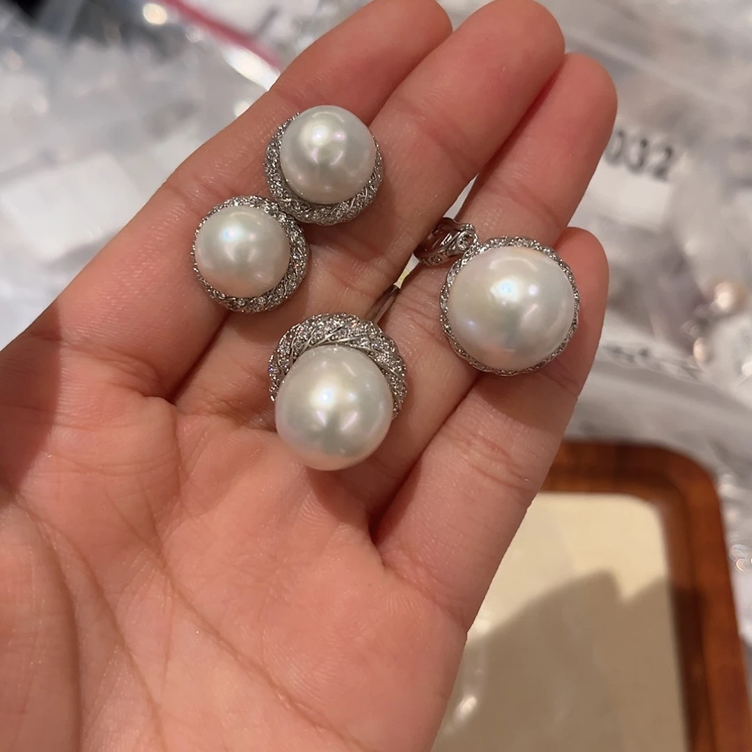 合金淡水珍珠耳饰
