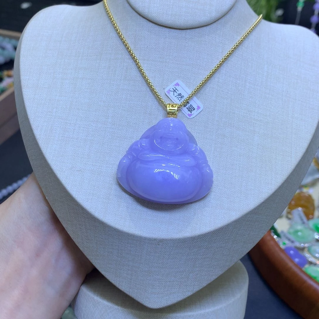 颈饰18K金镶嵌翡翠