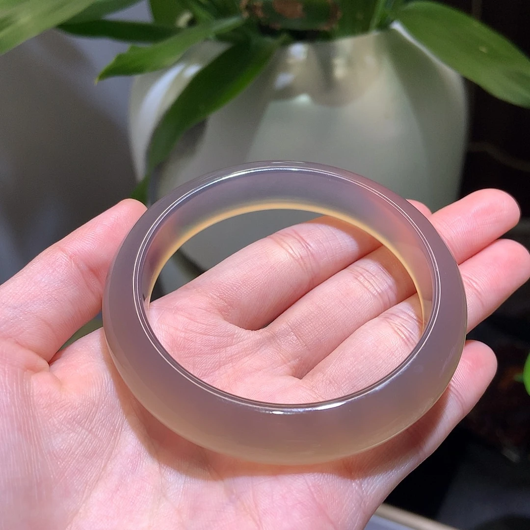 玛瑙/玉髓未镶嵌手镯17 金钩灰