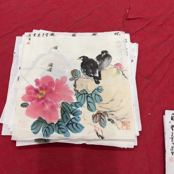 国画花鸟的翅膀和翅膀是一样长