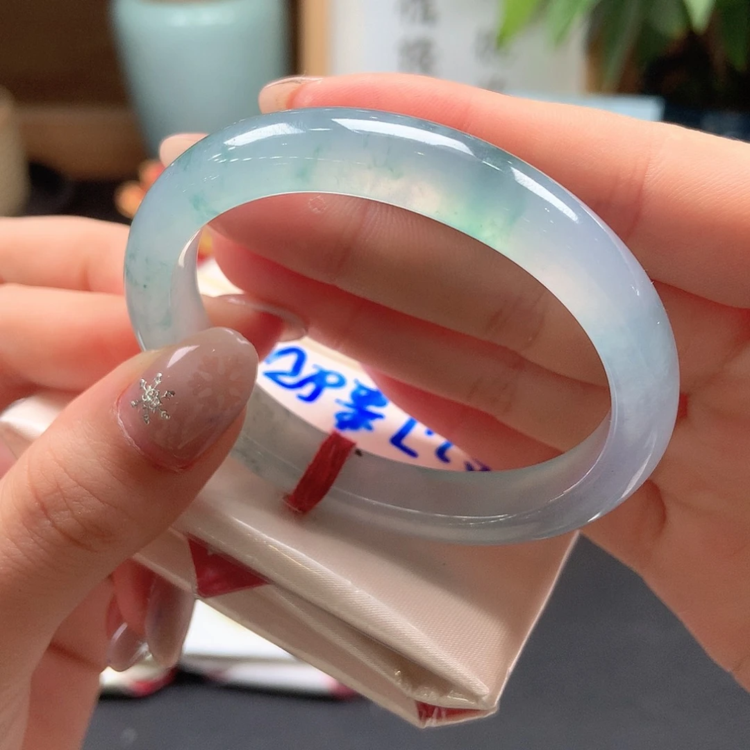 翡翠未镶嵌手镯冰蓝碎花蓝紫贵妃56号