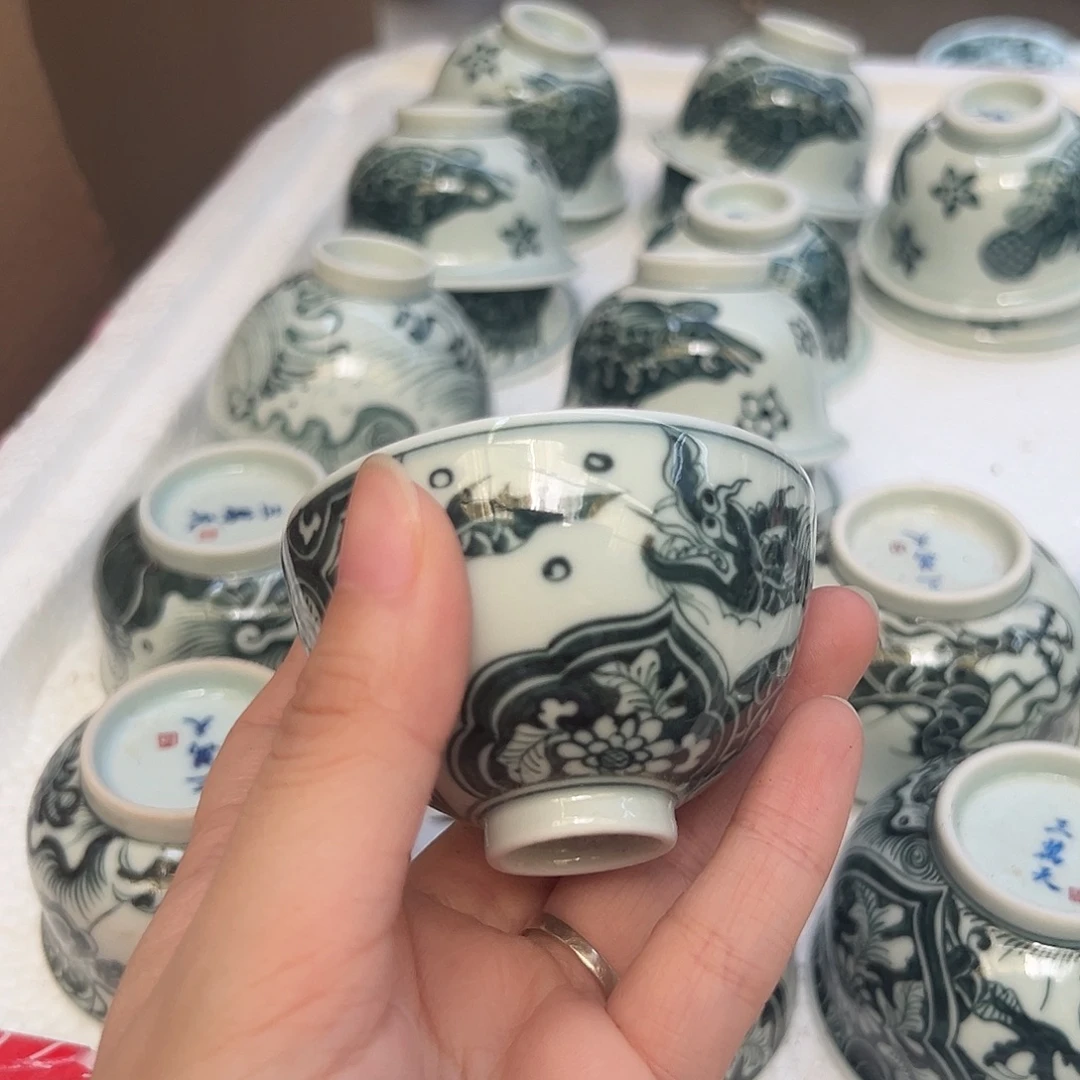 宛***豆摆件景德镇手工手绘