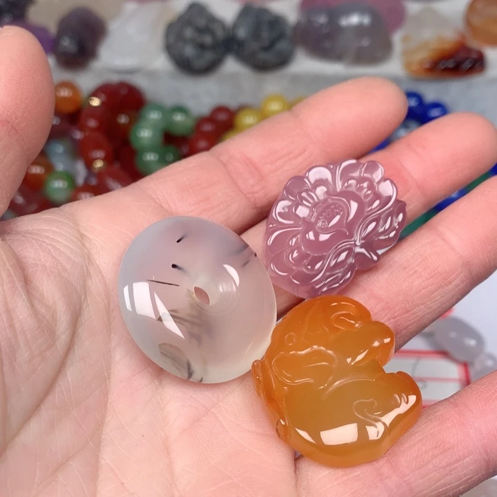 玛瑙/玉髓颈饰未镶嵌芯*