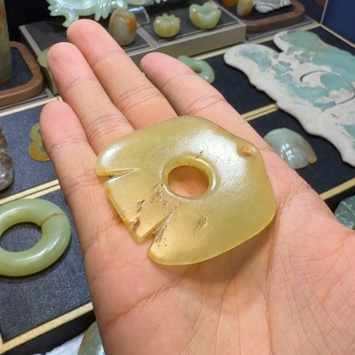 虎***子玉玉摆件笛枭器形