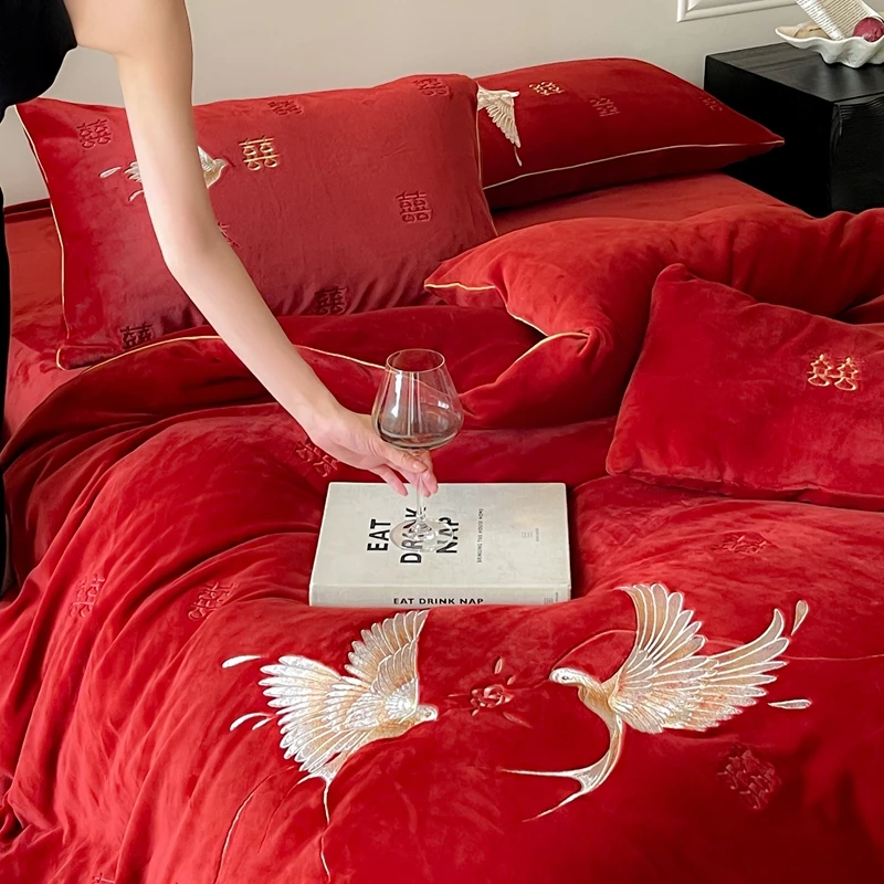 冬季牛奶绒婚庆四件套保暖喜鹊花鸟双喜刺绣红色结婚被套床单床笠