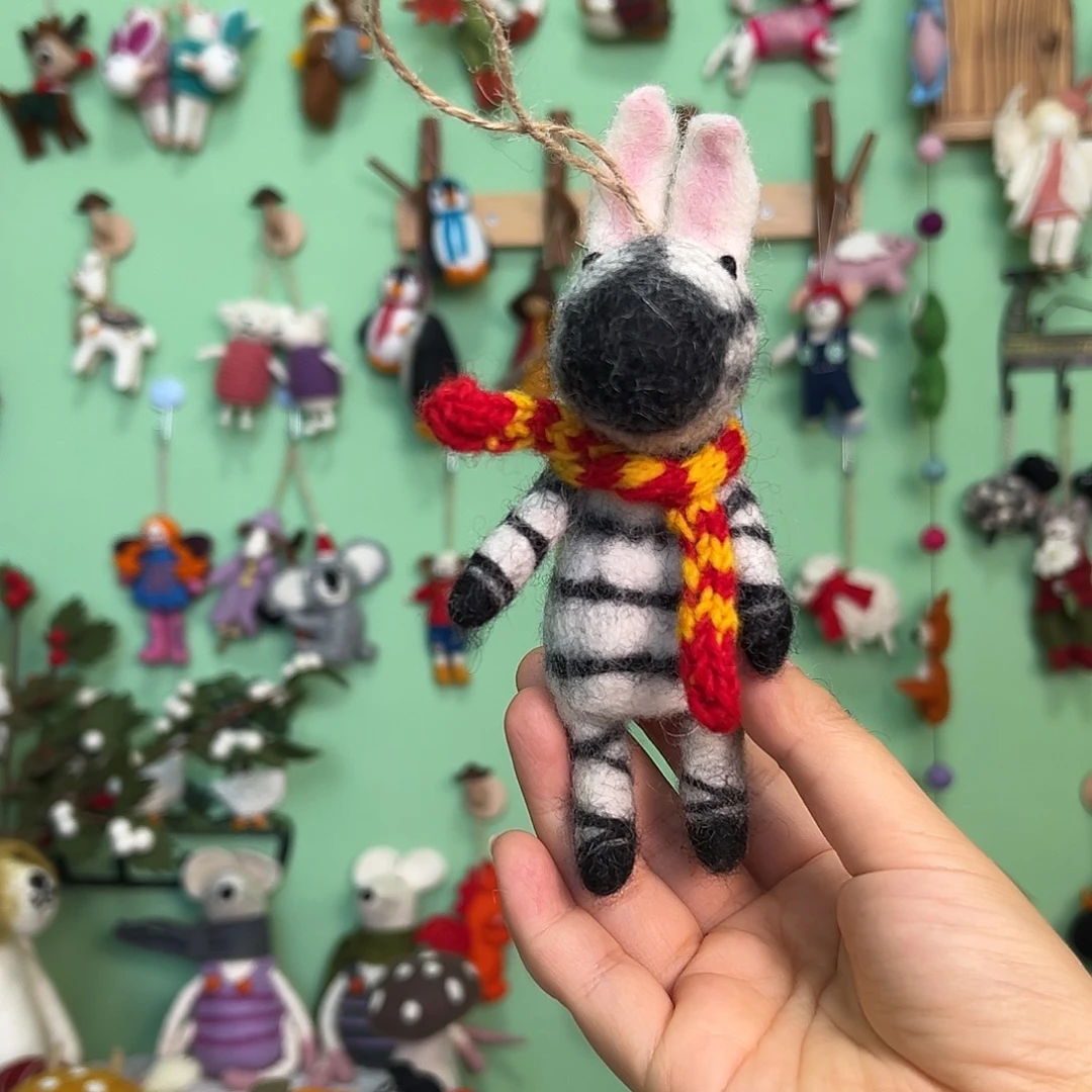 尼泊尔羊毛毡斑马挂件