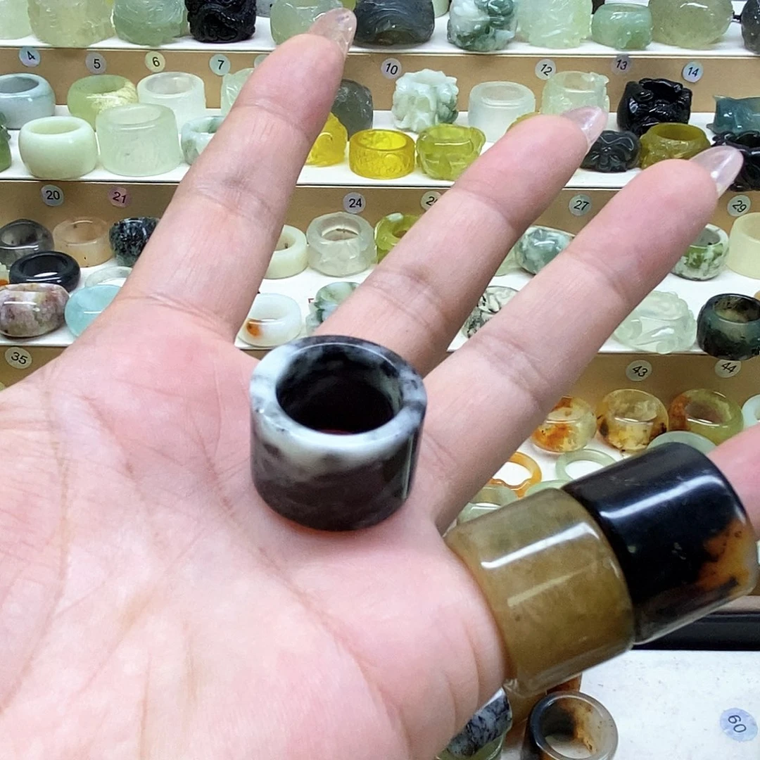 哈***！岫玉未镶嵌天然岫玉戒指