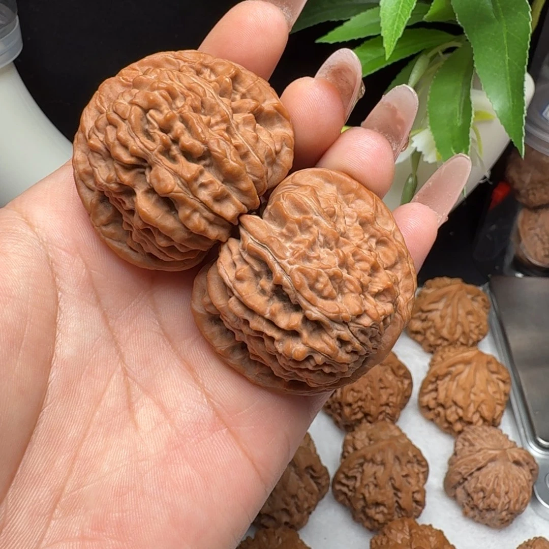 踏***山文玩核桃把件44平谷楼