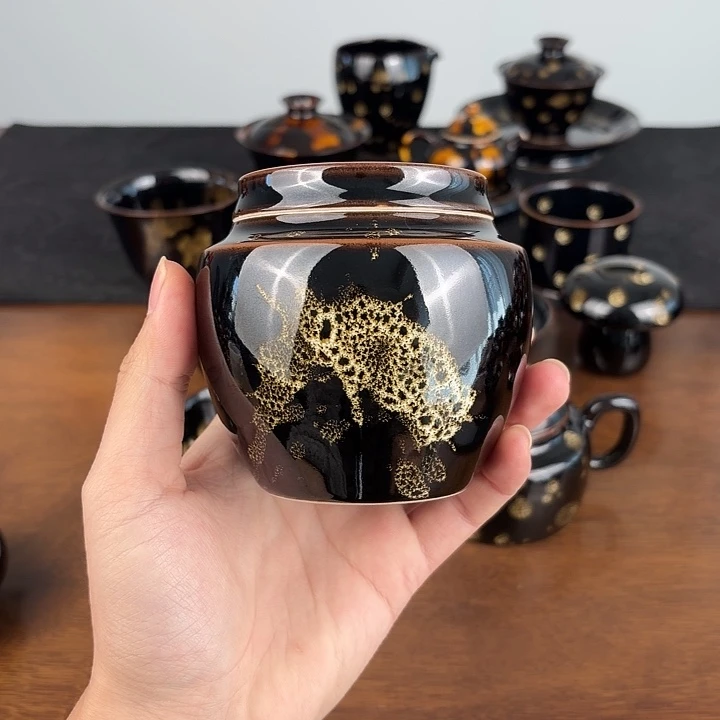 瓷洒彩鹧鸪斑醒茶罐