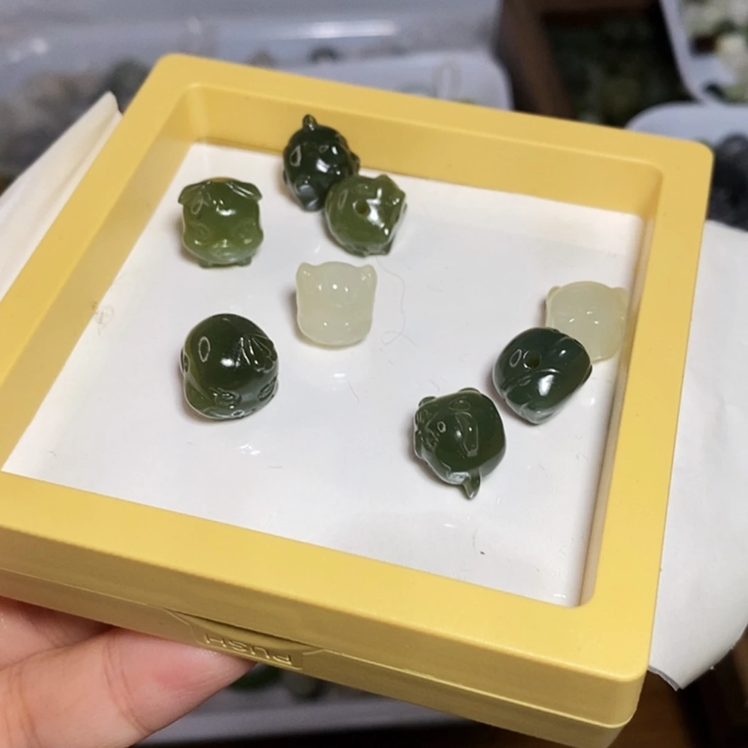 和田玉未镶嵌手链微瑕打包处理不退不换随机发货