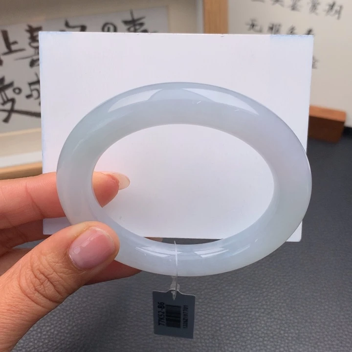 翡翠手镯未镶嵌翡翠手镯圆条55圈口