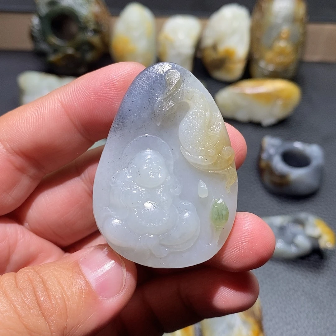 无***道和田玉未镶嵌颈饰定制