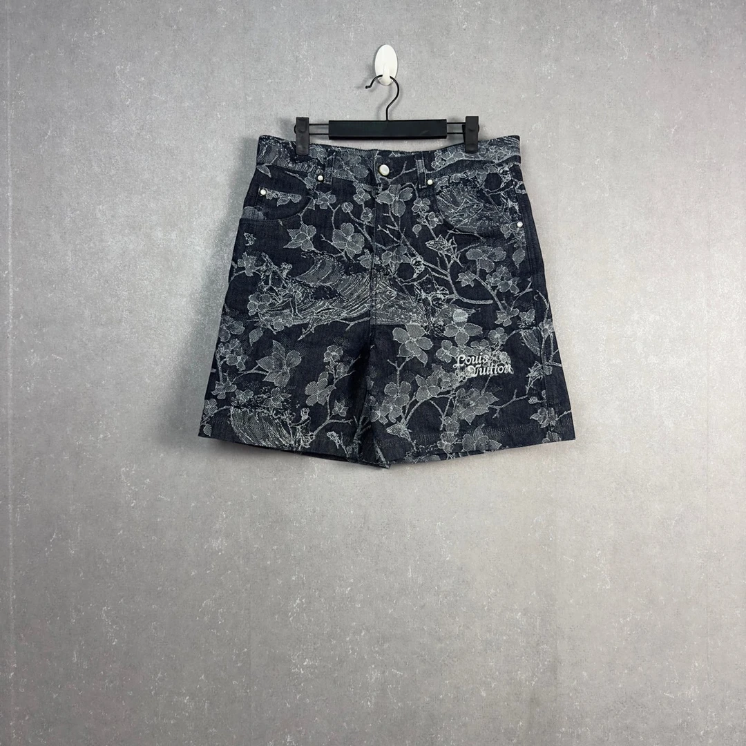 99新 LouisVuitton/路易威登 花卉中腰直筒牛仔短裤 30码/002608