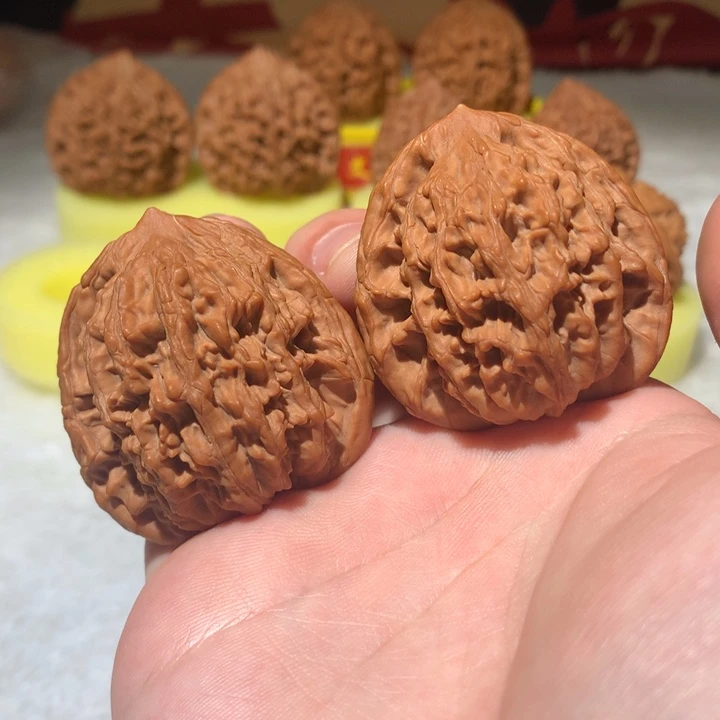 把件文玩核桃42高44全品虎头