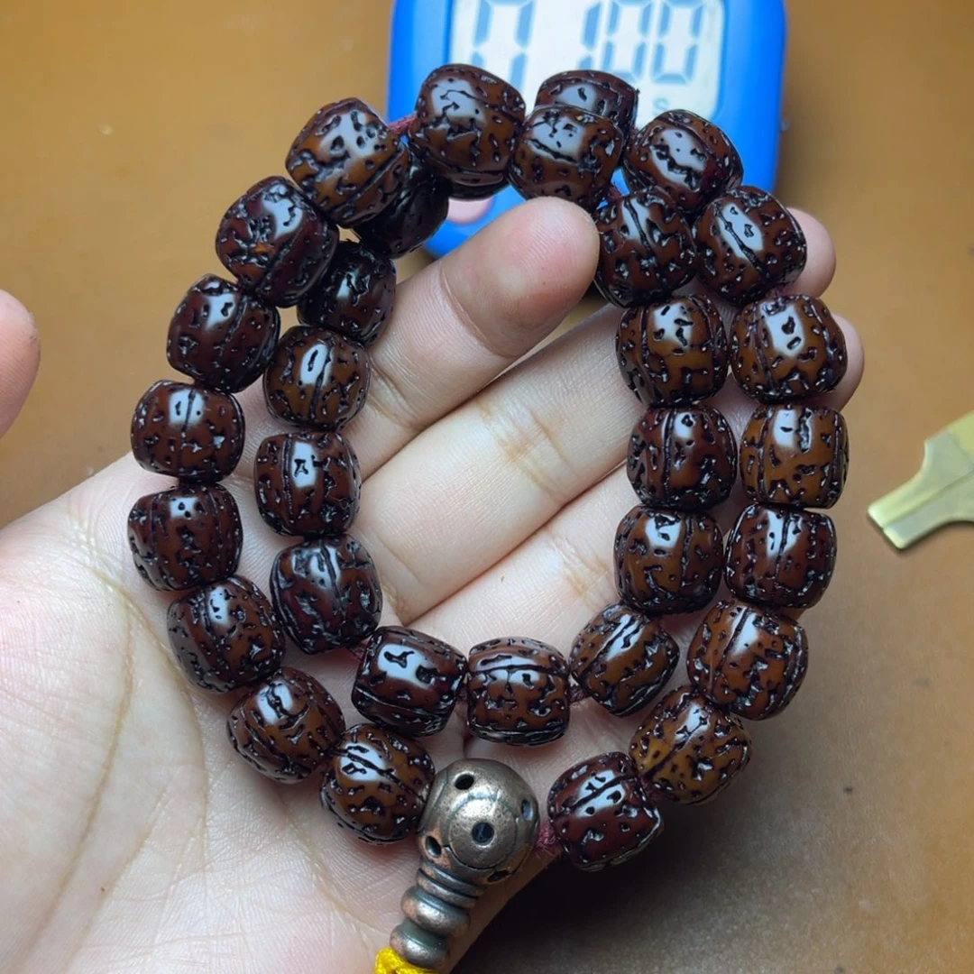 云***杨玻璃颈饰啦啦啦啦啦啦