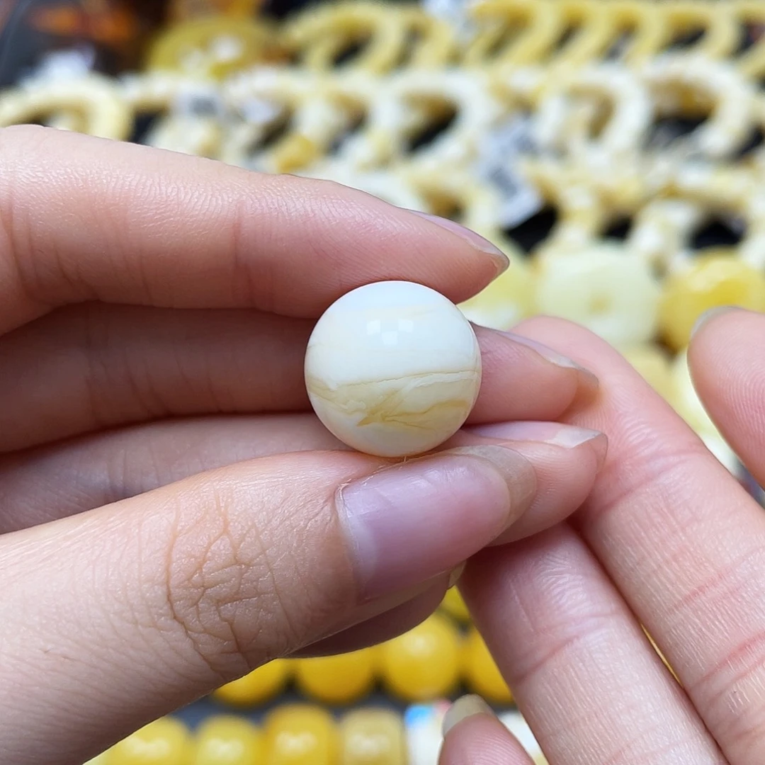 未镶嵌蜜蜡裸石圆珠15.5mm