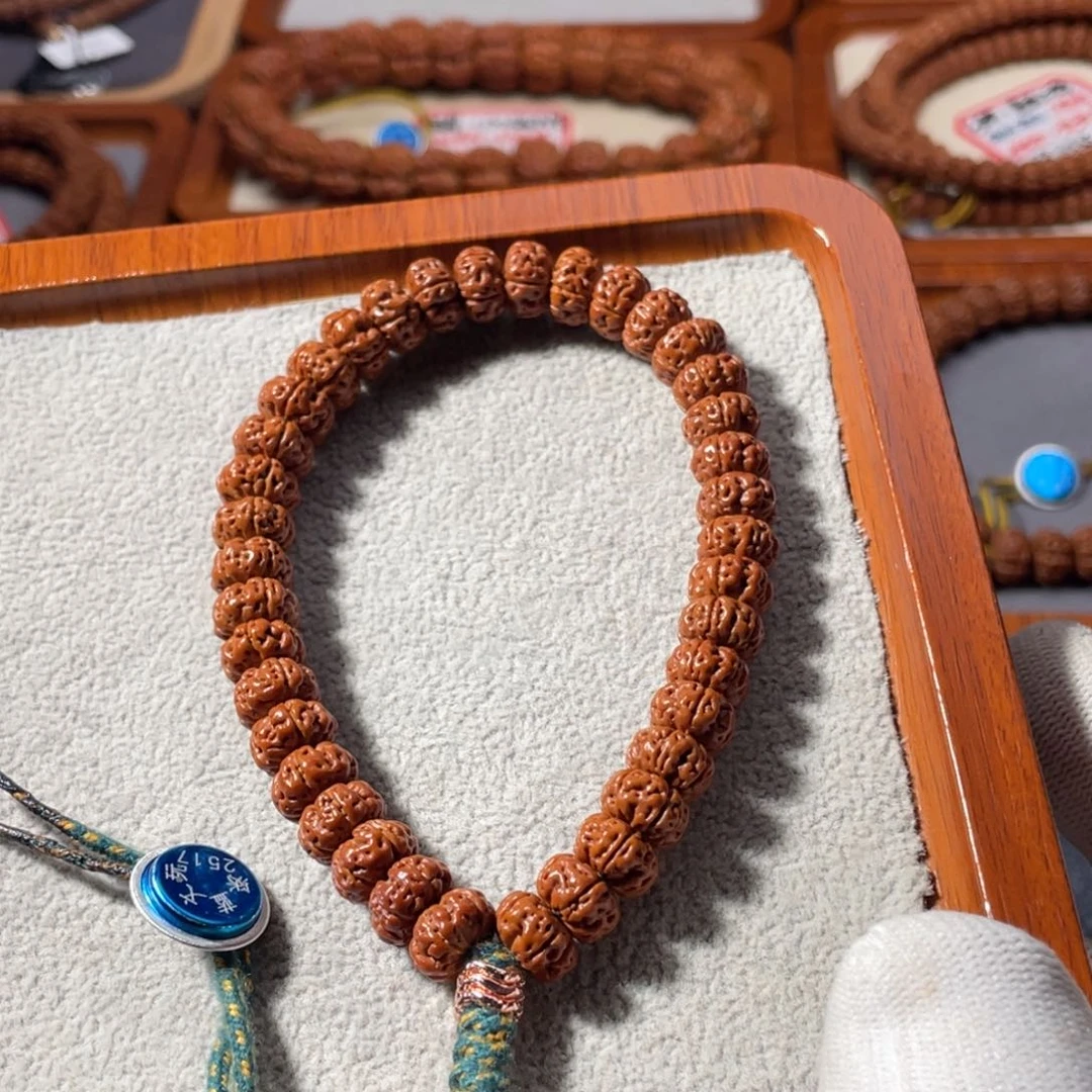 P***P金刚菩提吊坠精品泰森9+