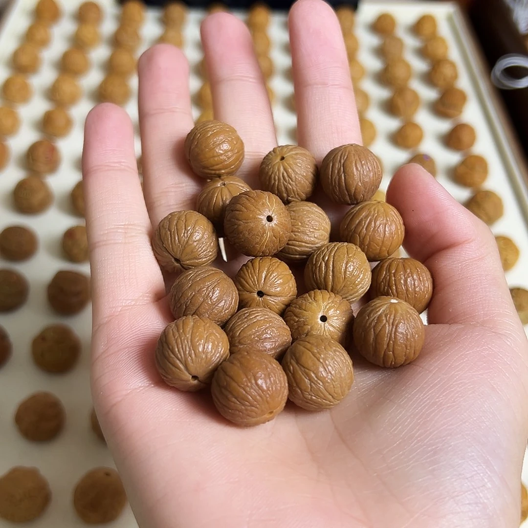 吊坠猴头核桃十八颗凤羽单颗