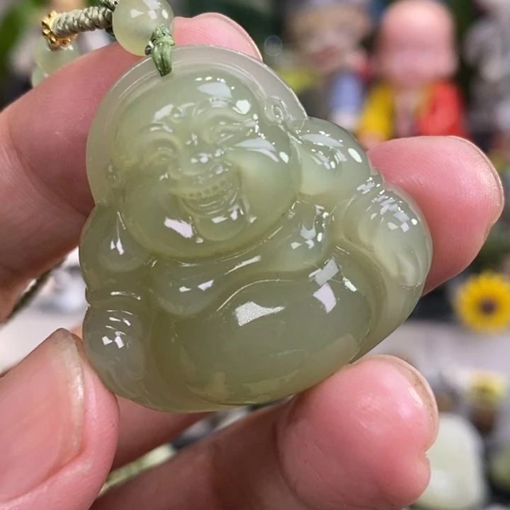 用***0和田玉未镶嵌颈饰