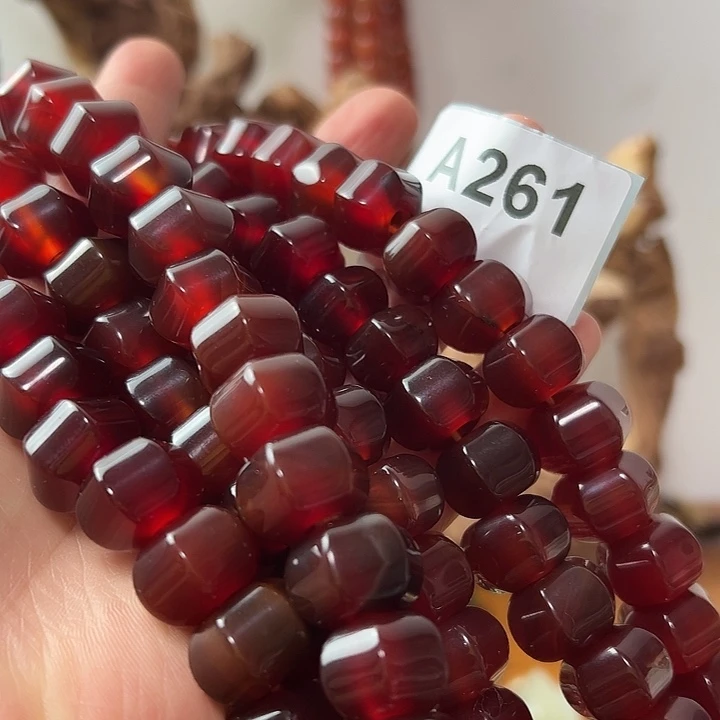 沫****玛瑙/玉髓未镶嵌颈饰