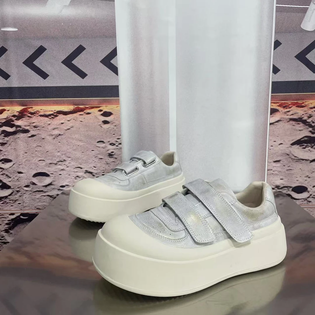 168-5四季新款2025圆头系带韩版简约休闲板鞋潮流百搭红色时尚