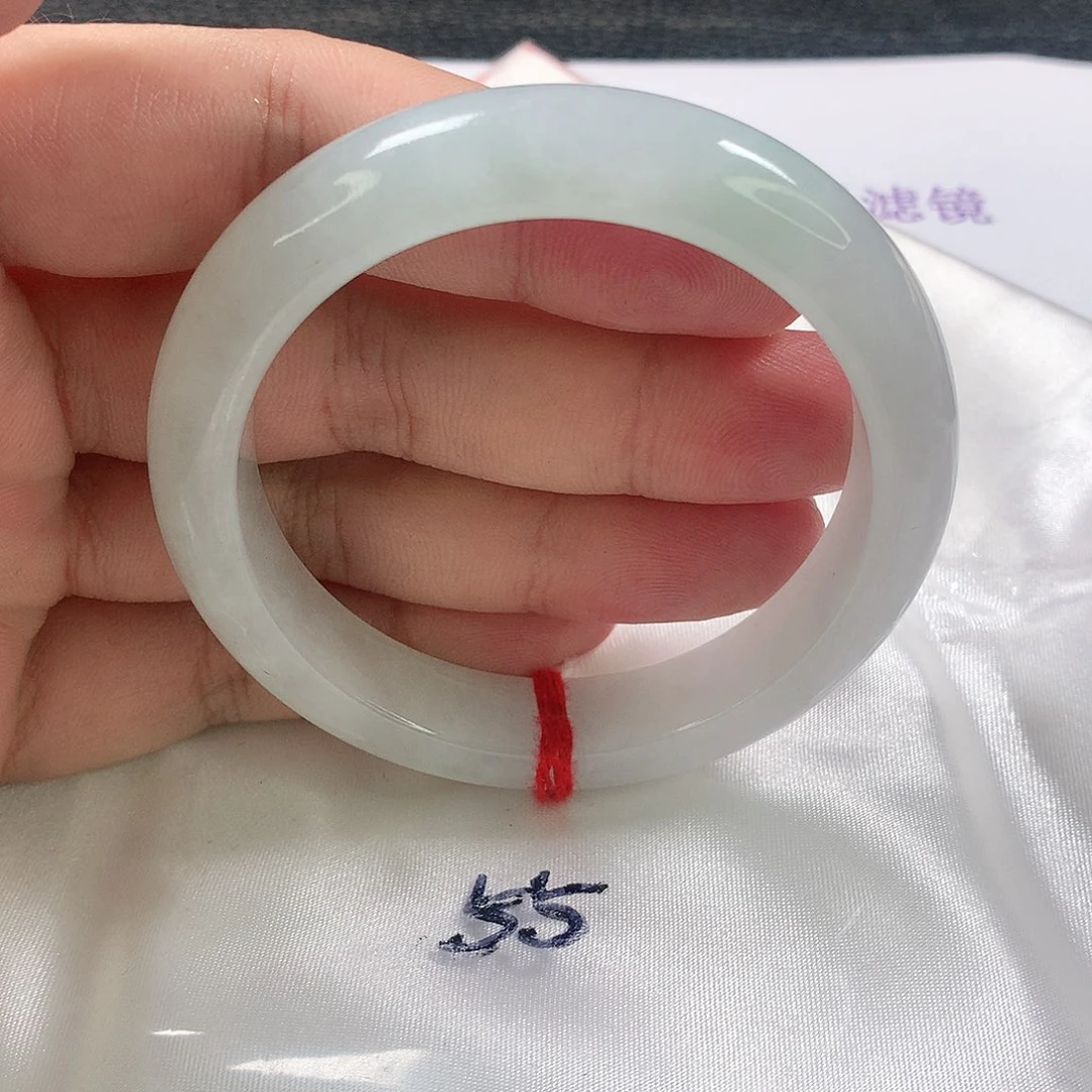 翡翠手镯未镶嵌348号