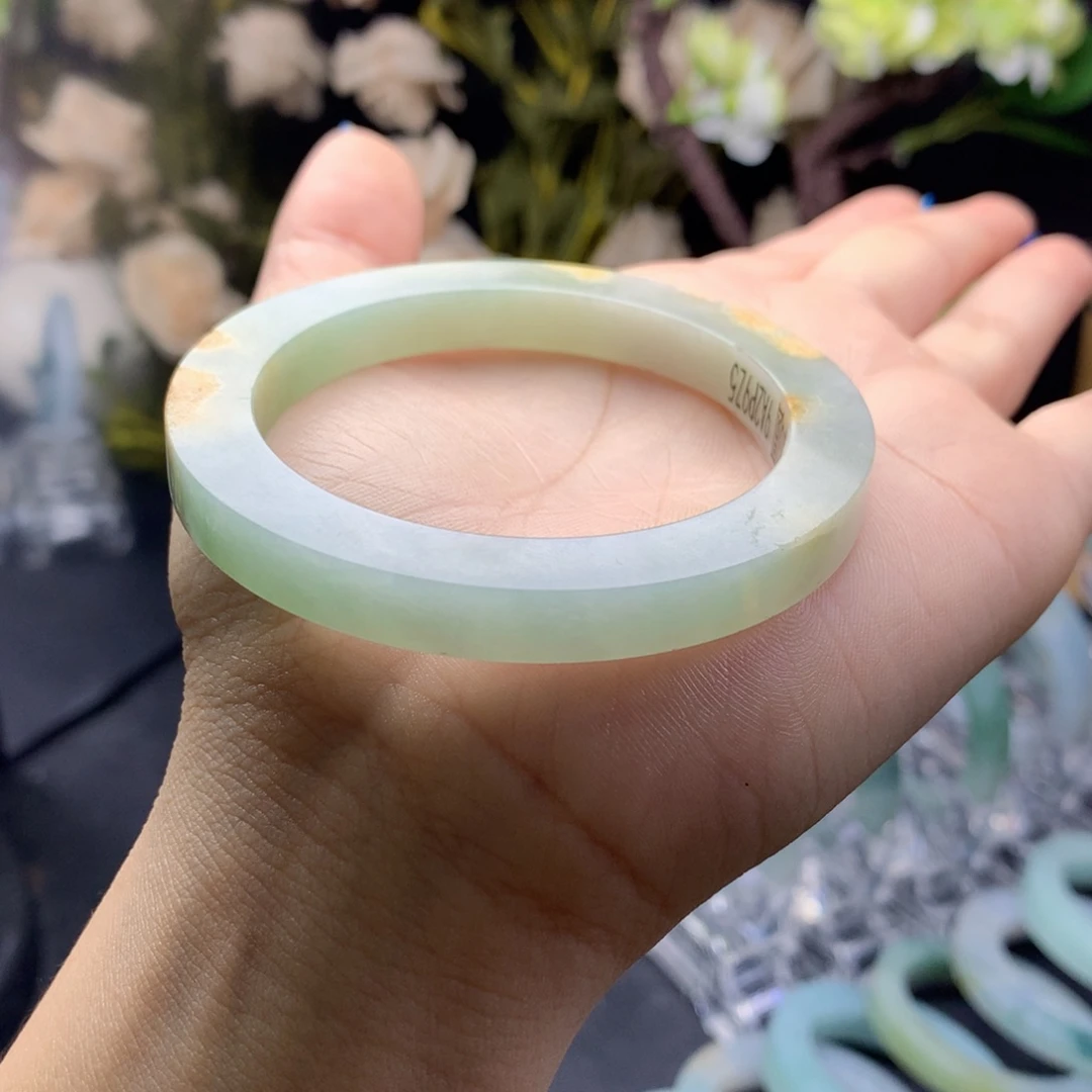定制翡翠未镶嵌翡翠手镯53圆