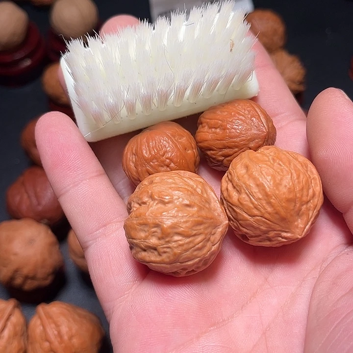 文玩核桃吊坠滕*练文玩