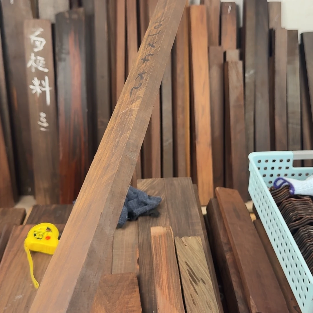 端景台红酸枝木类