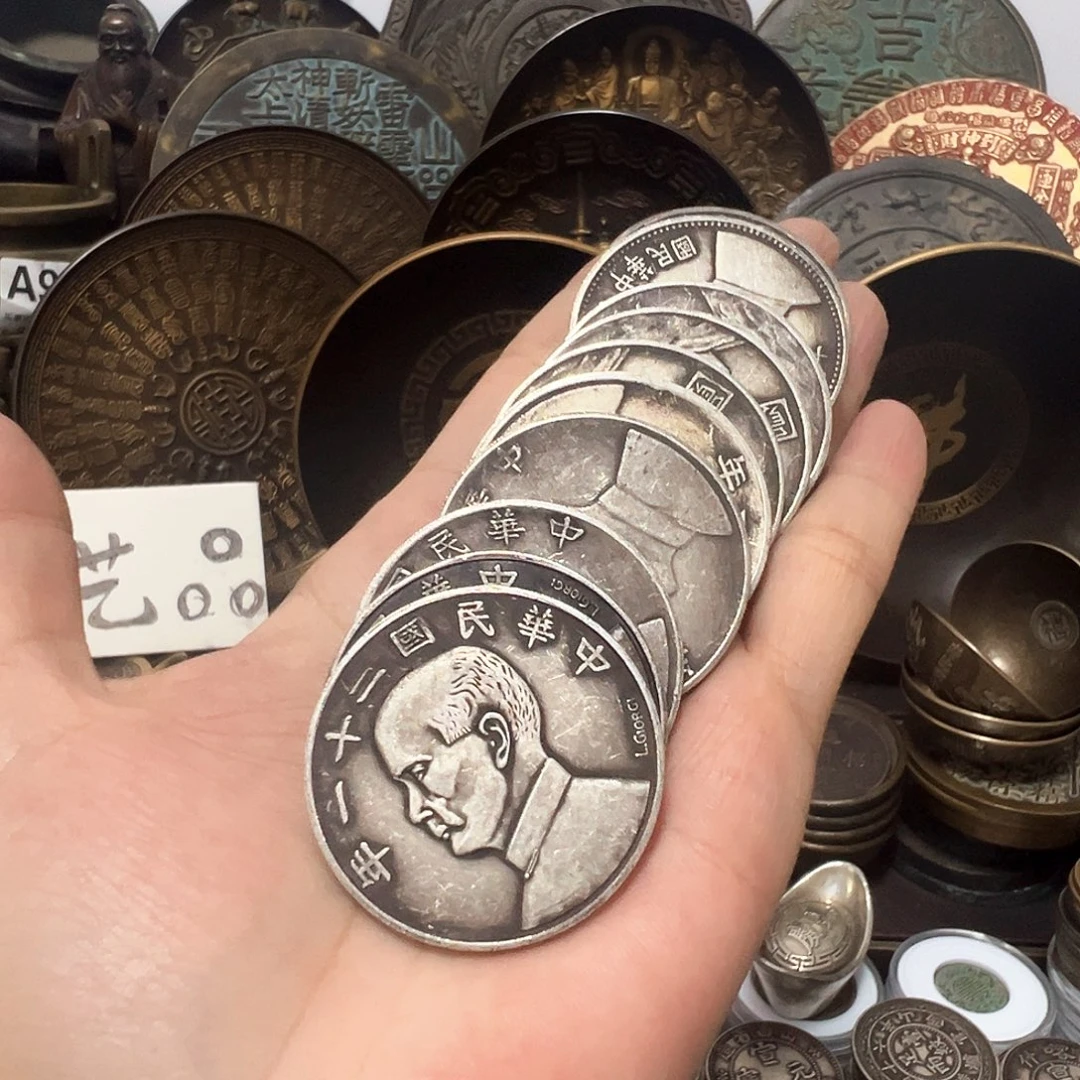 金属复古风格摆件