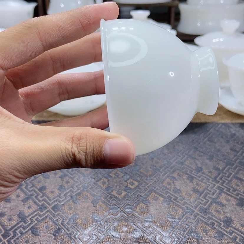 【闪购商品】我是小女孩我在小卖上看见有我一朋友来