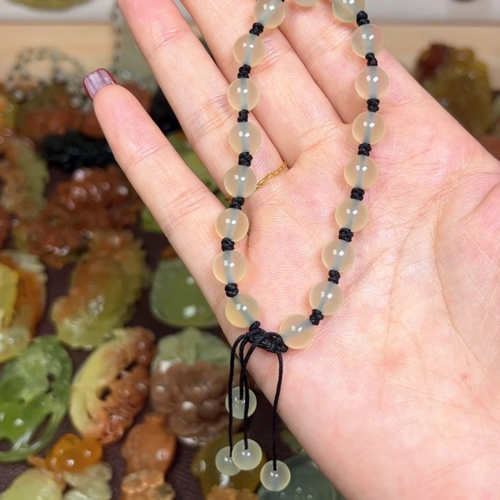 蛇纹石玉吊坠(赠链)未镶嵌