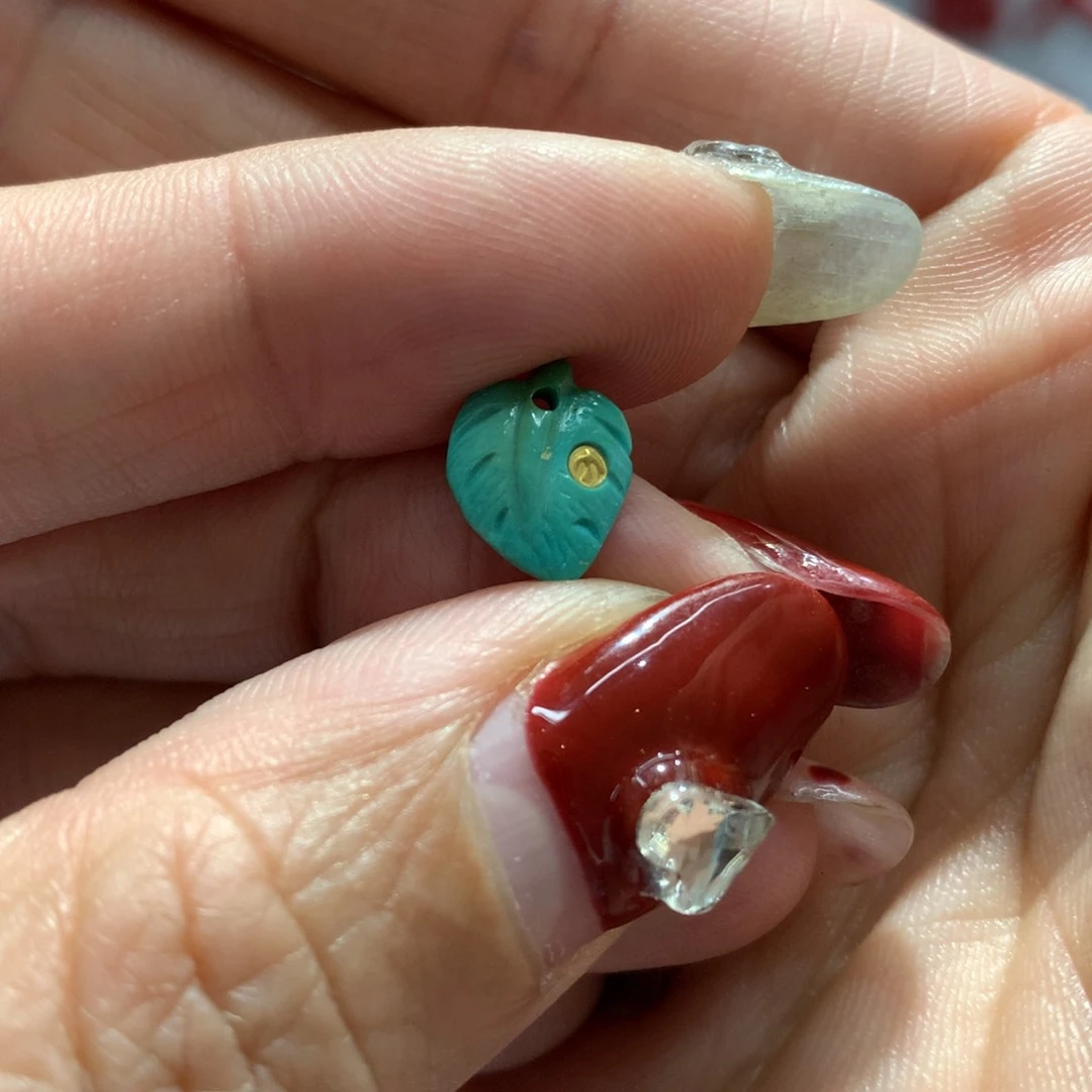 绿松石配饰未镶嵌