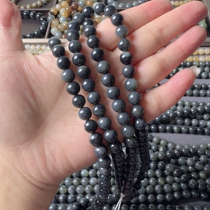 和田玉未镶嵌项链