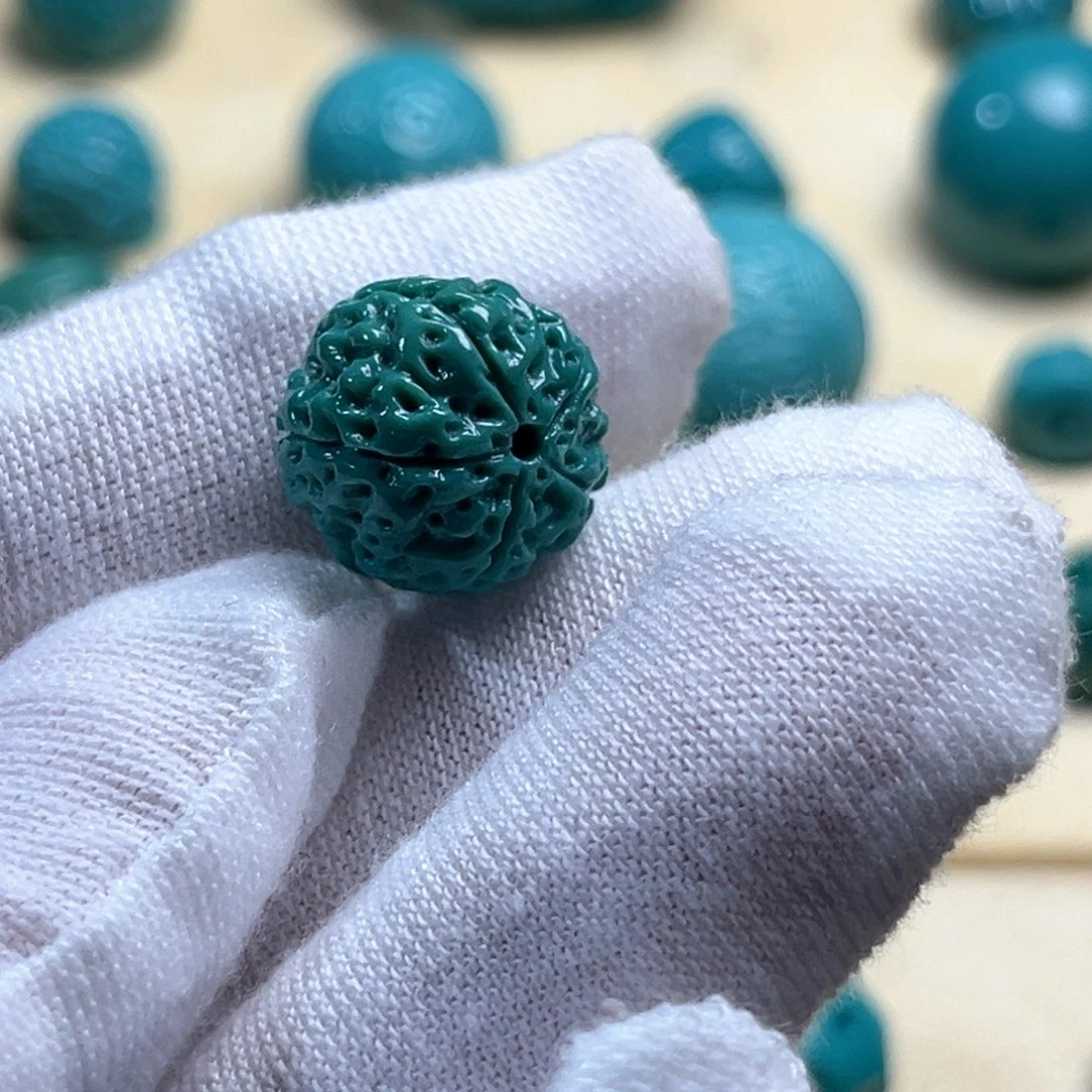 未镶嵌绿松石金刚