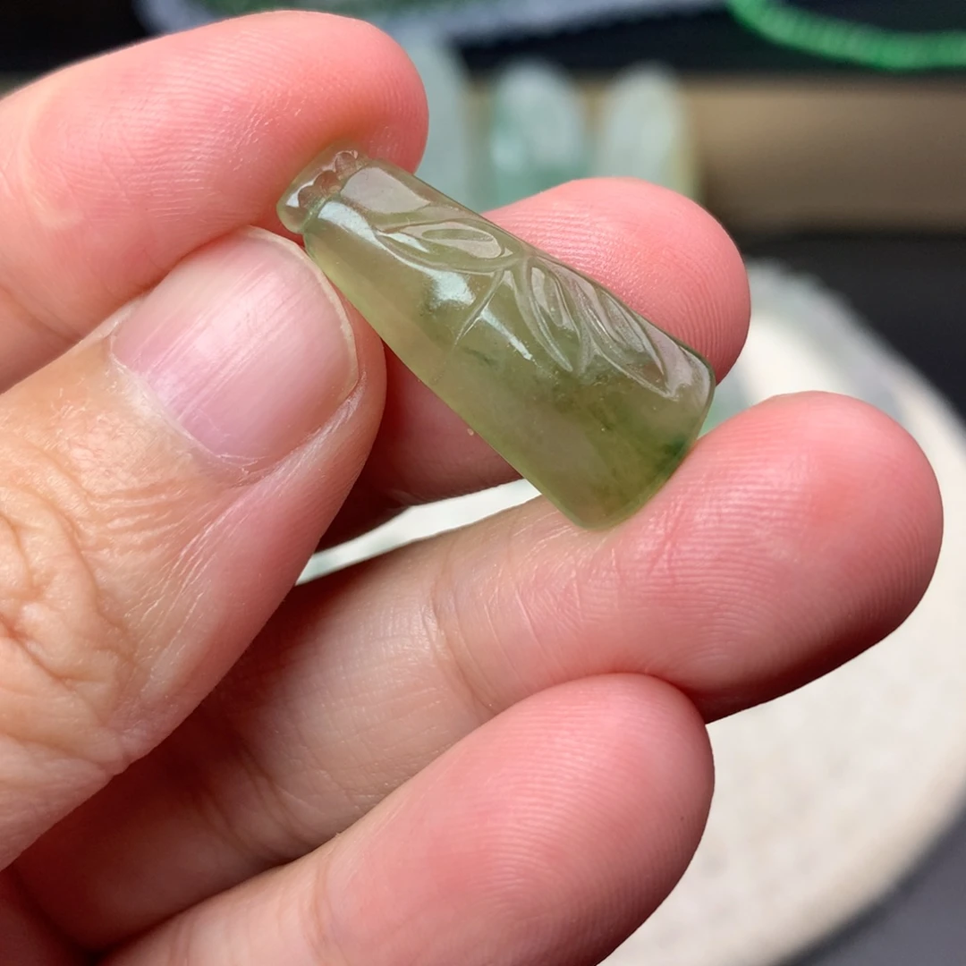 未镶嵌定制翡翠竹节