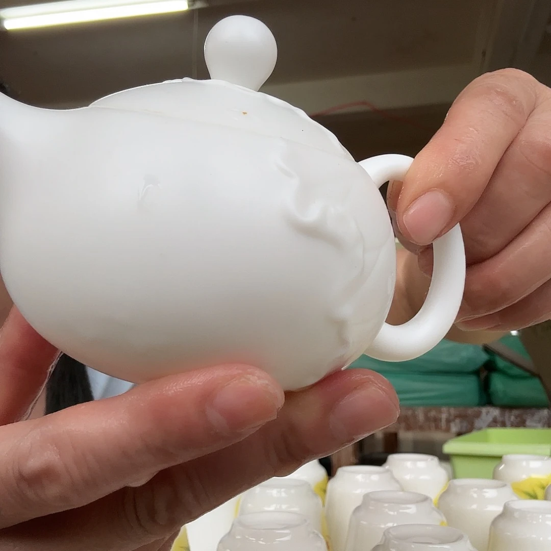 德韵茶器，点点关注