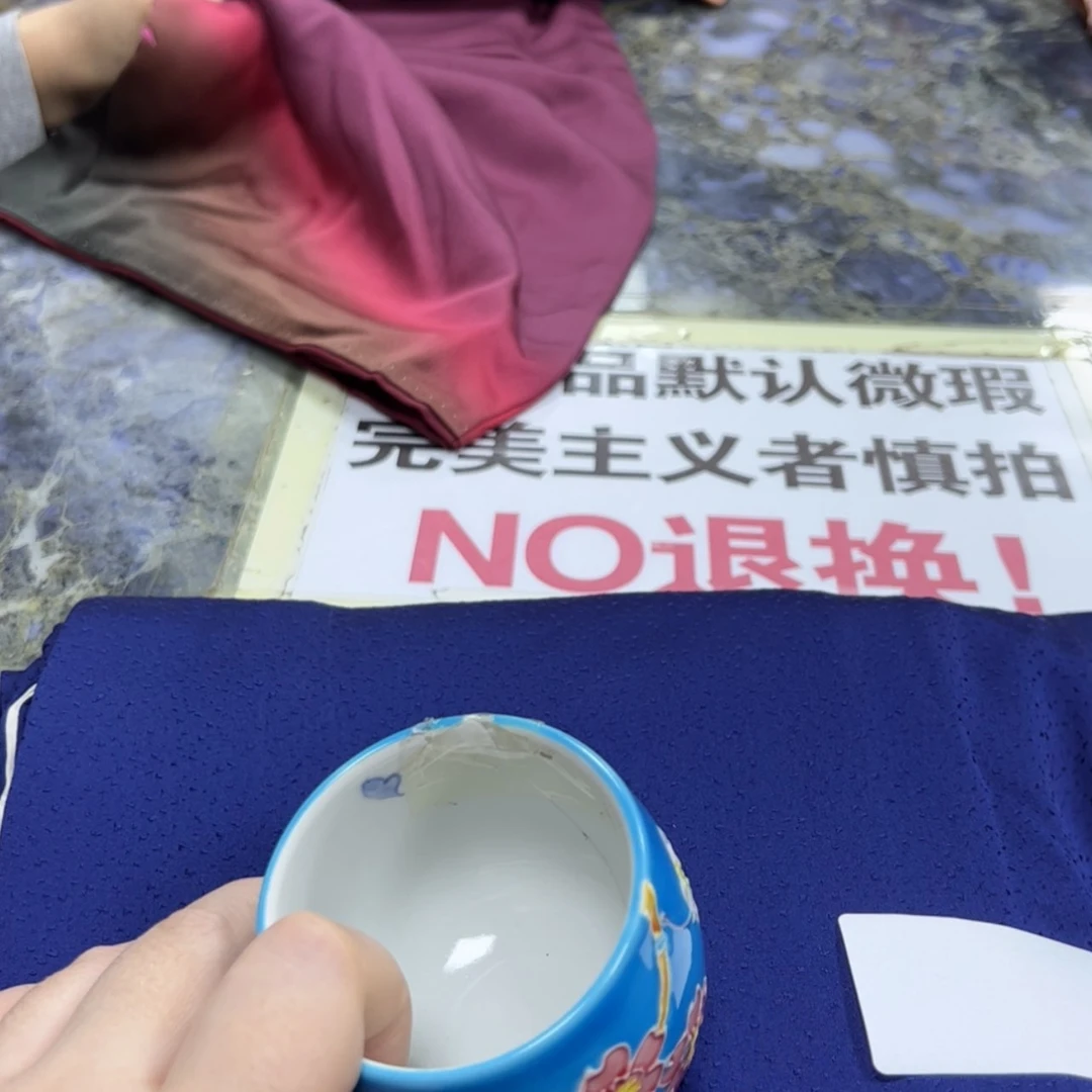 【闪购商品】何*陶瓷马克杯带盖勺