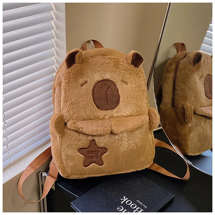 【宠粉福利】2024新冬洋气时尚卡皮巴拉毛绒双肩包