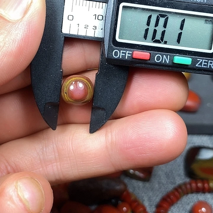 未镶嵌南红玛瑙挂件