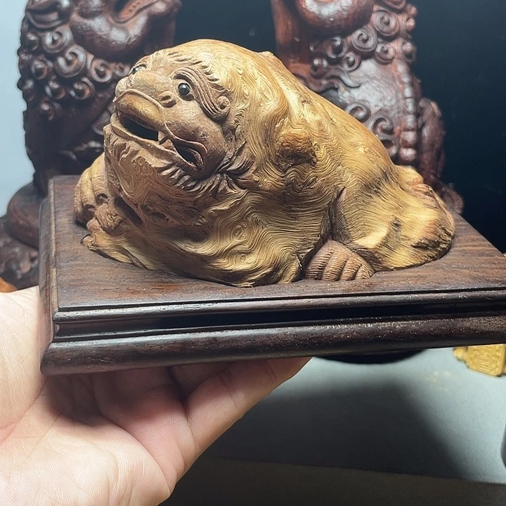 大叶紫檀（黑酸枝木类）