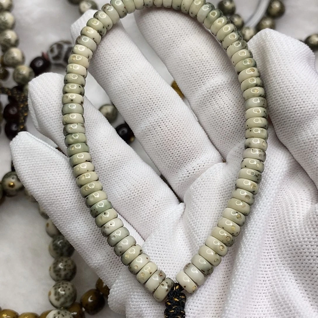 星月菩提手串石玉料