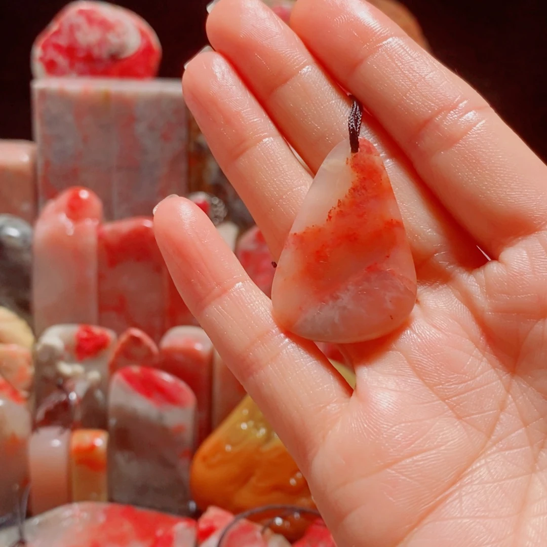 巴林鸡血石巴林鸡血挂件