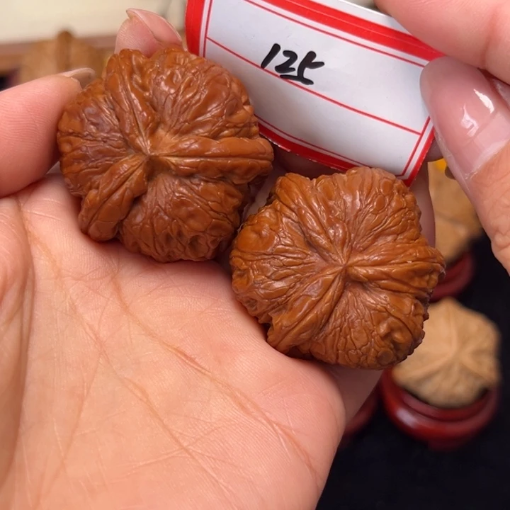 瑞***兄文玩核桃吊坠38全品粗筋元宝奔125